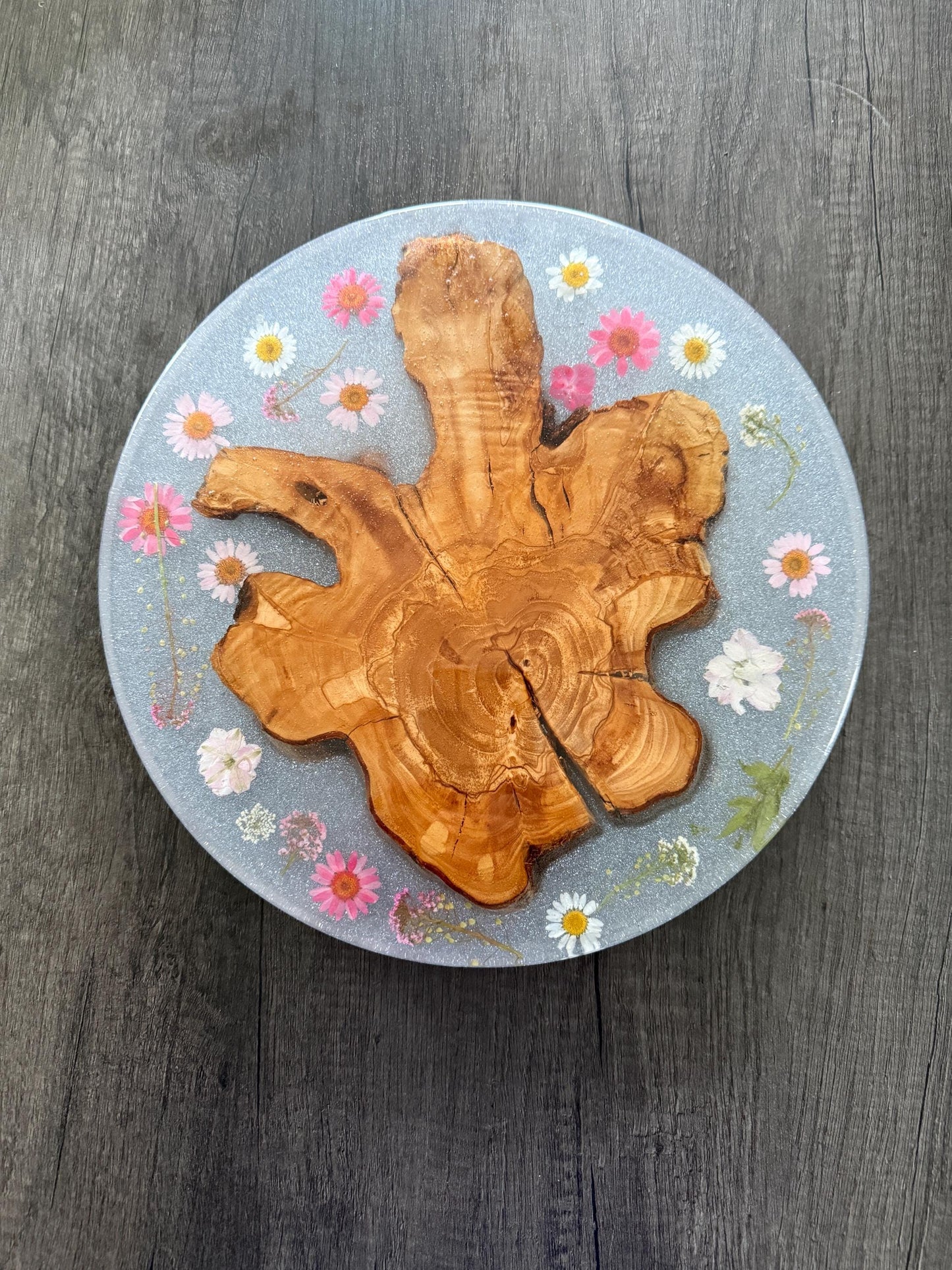 Handmade Charcuterie Platter featuring Olive Wood and Pressed Flowers