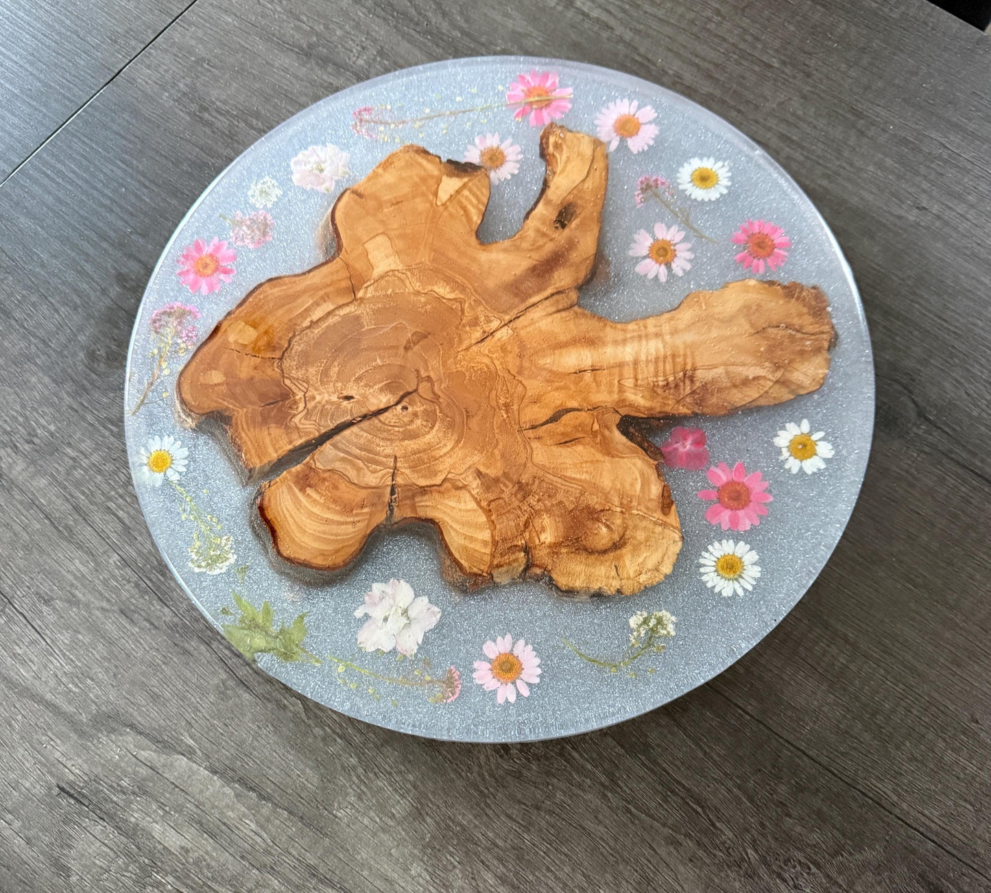 Handmade Charcuterie Platter featuring Olive Wood and Pressed Flowers